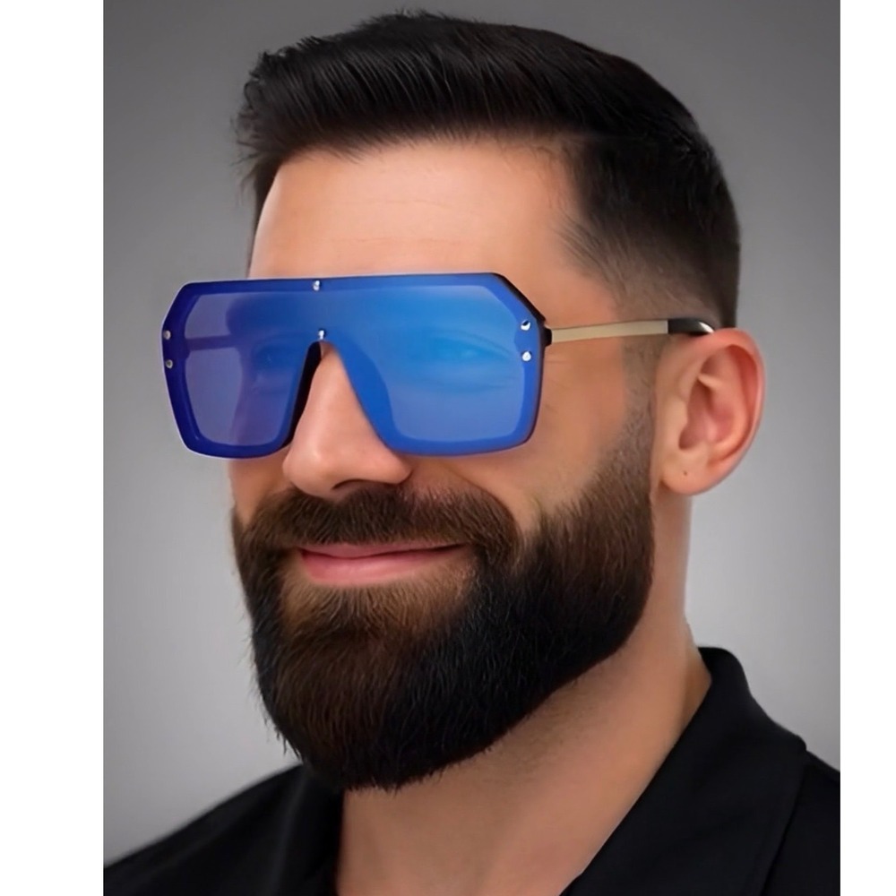 Shield Sunglasses Blue Mirrored Lens Rivet Accents Fashion Statement Lentes New
